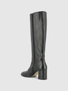 Botas com Fecho em Preto